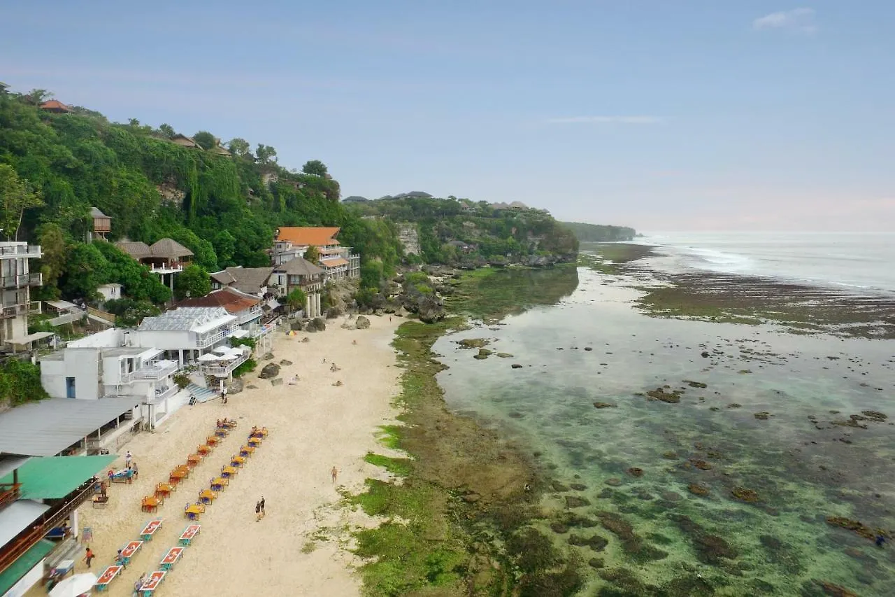 بيت ضيافة فندق Impossible Cliff House أُلُواتو